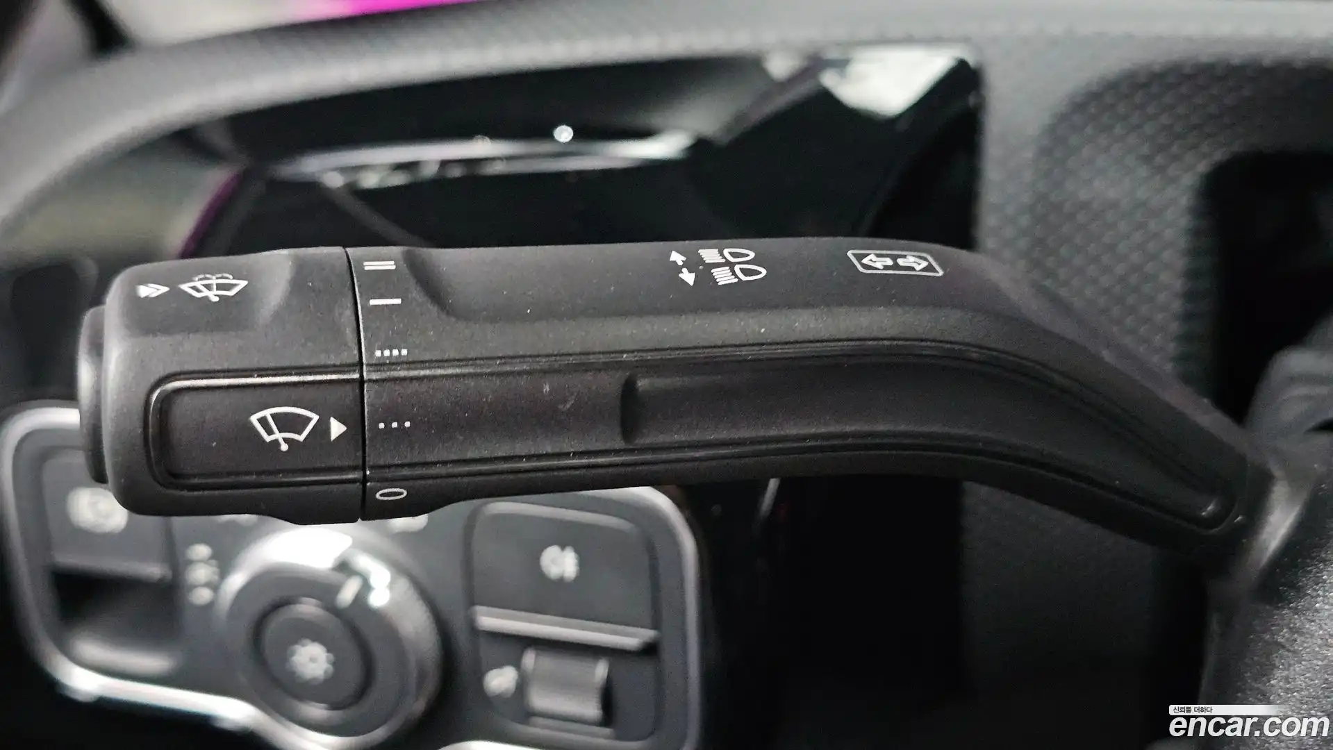 CLA-Class Mercedes-Benz 2025.8-OPTION-044