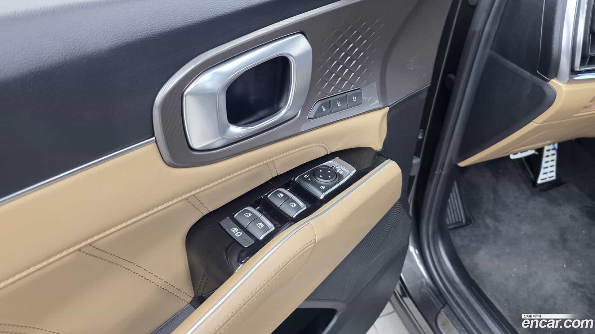 Sorento Kia 2025.6-OPTION-048