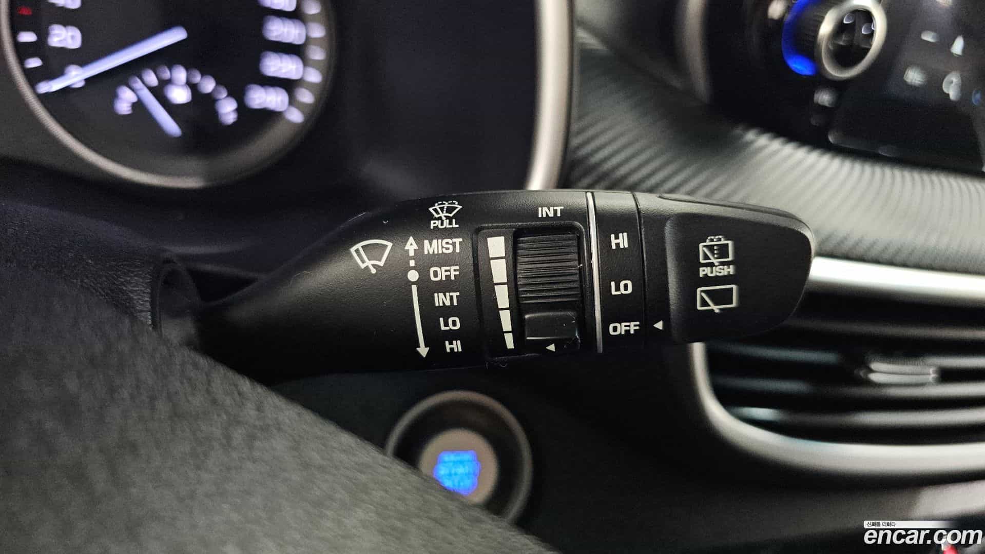 Tucson Hyundai 2018.8-OPTION-041