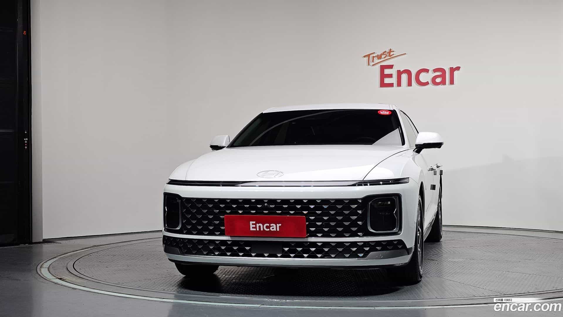 Grandeur Hyundai 2025.8-OUTER-003