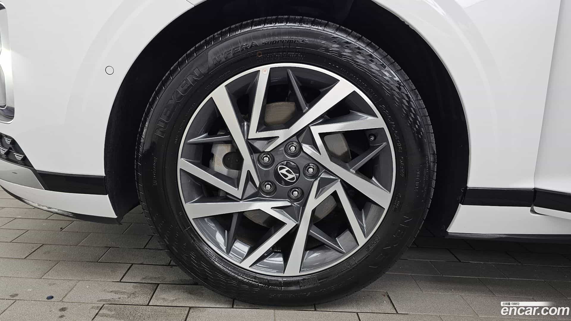 Grandeur Hyundai 2025.8-OUTER-005