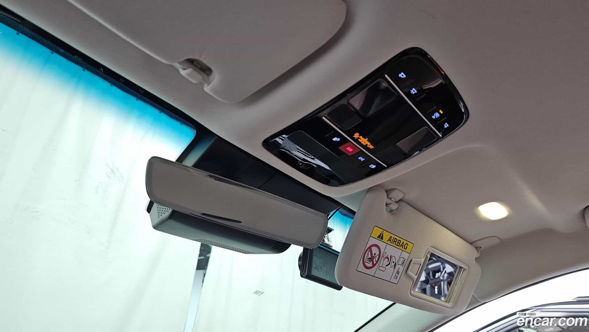 Grandeur Hyundai 2025.8-OPTION-022