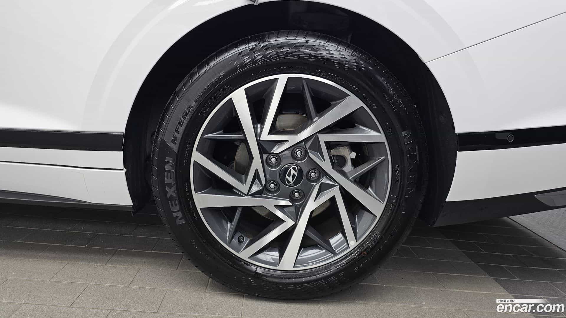 Grandeur Hyundai 2025.8-OUTER-031