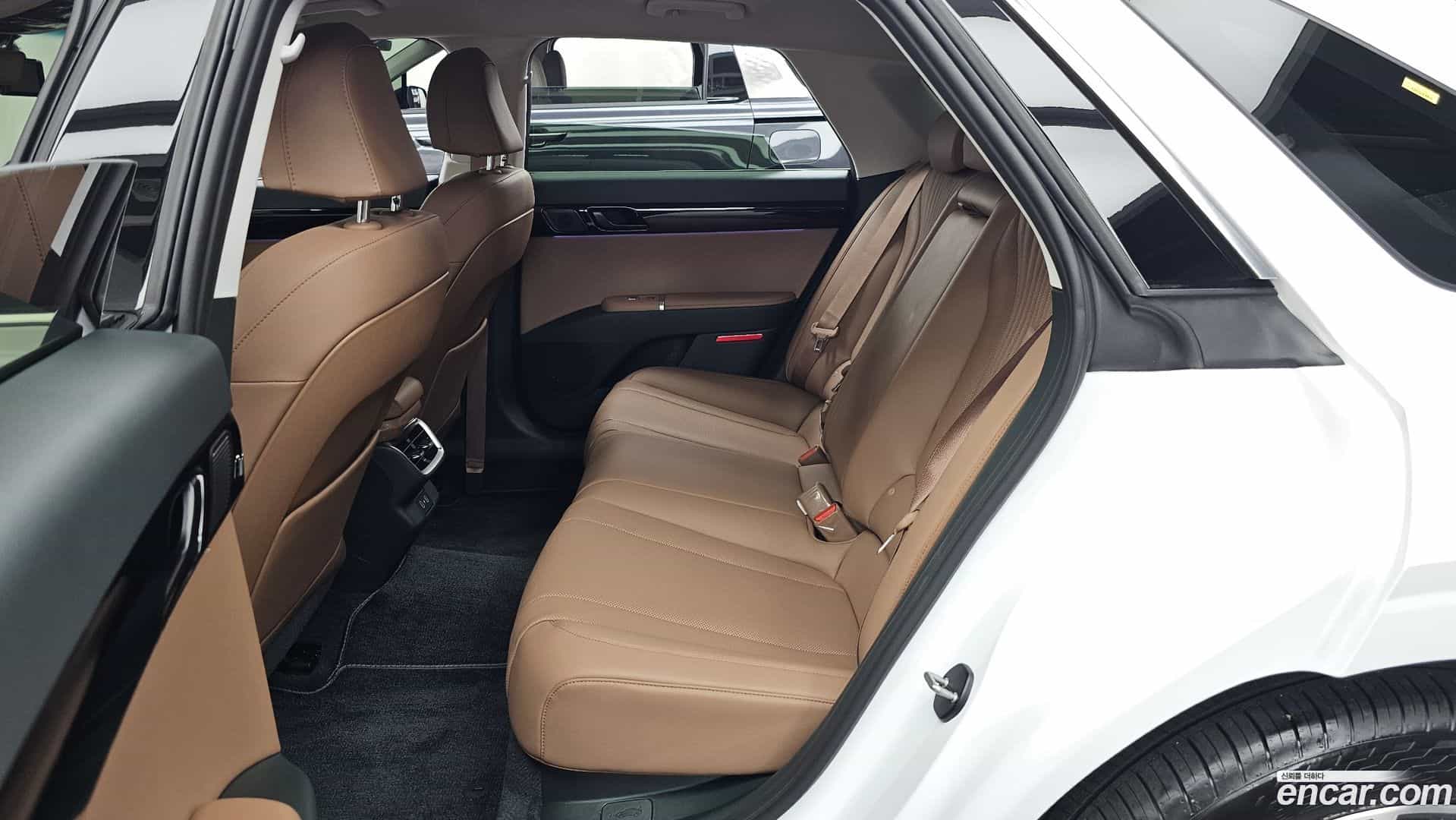 Grandeur Hyundai 2025.8-INNER-036