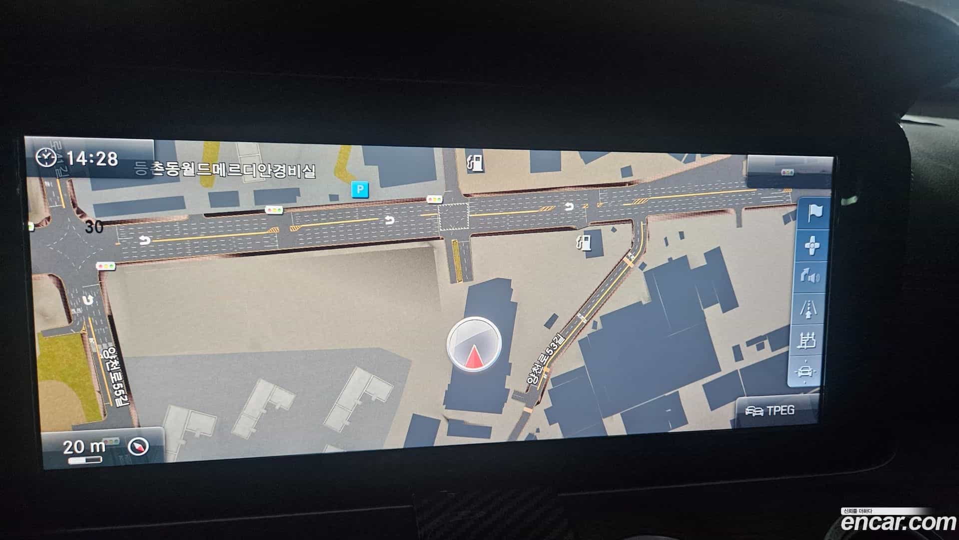 E-Class Mercedes-Benz 2016.10-OPTION-018