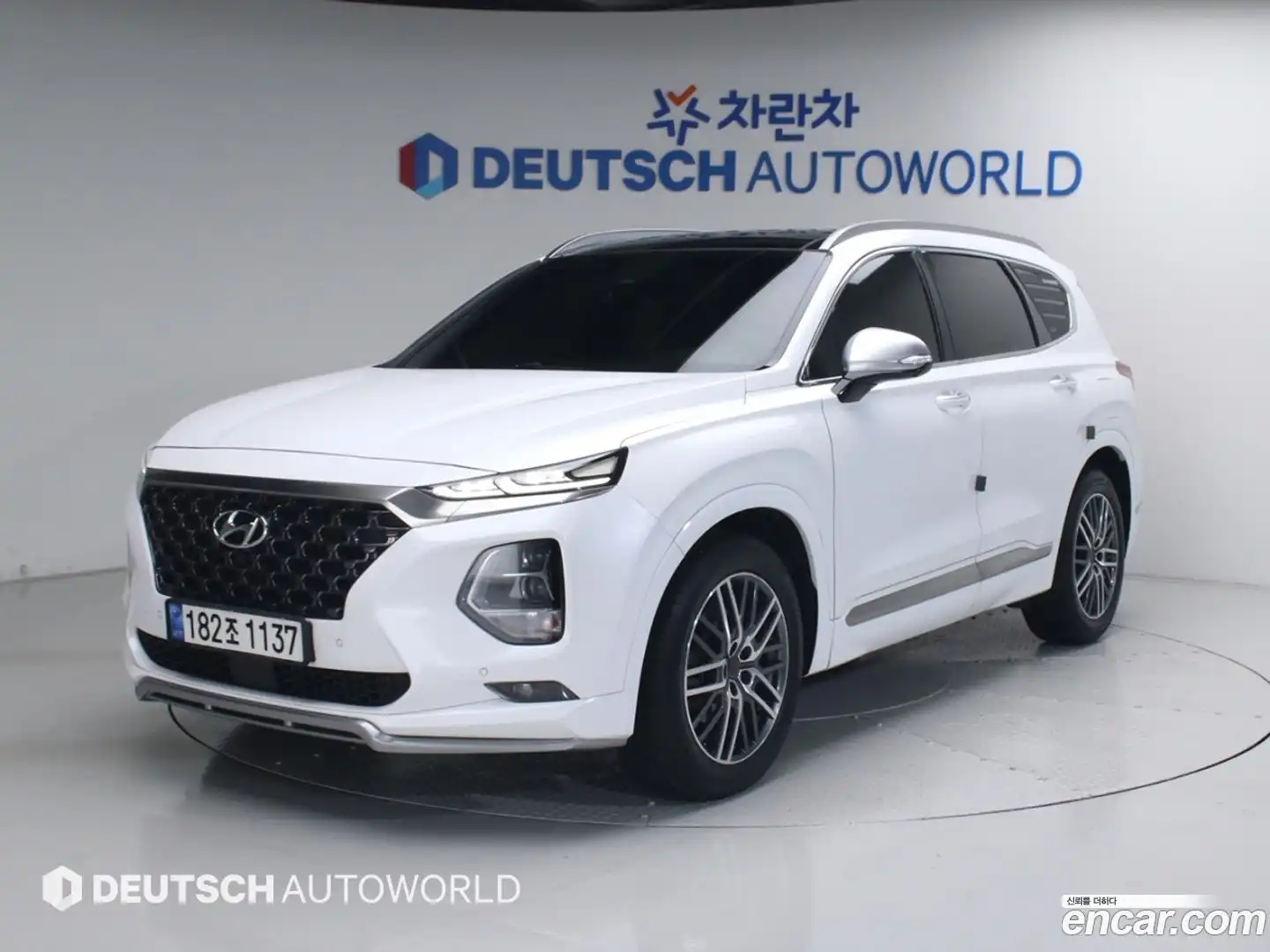 Santafe Hyundai 2018.8-OUTER-001