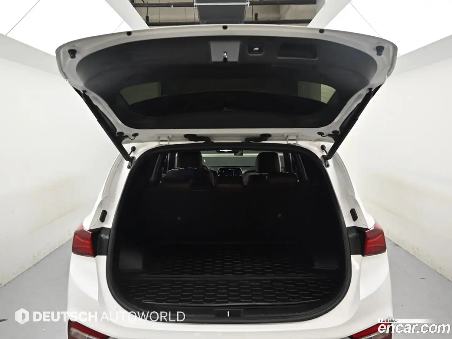 Santafe Hyundai 2018.8-OPTION-023