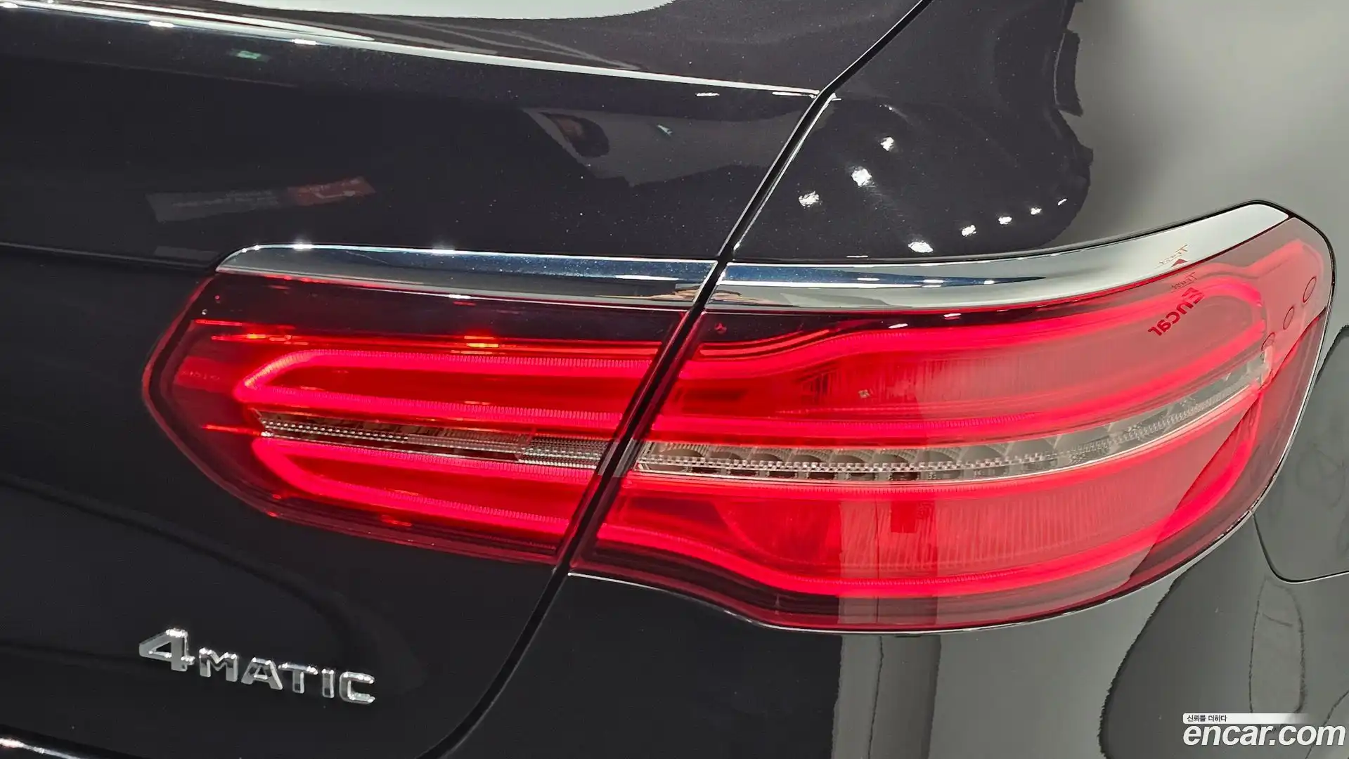 GLC-Class Mercedes-Benz 2017.11-OUTER-033