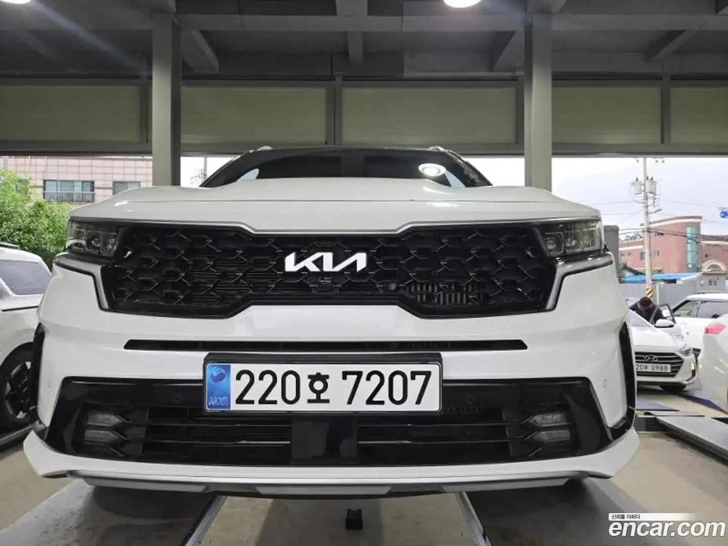 Sorento Kia 2023.6-OUTER-001