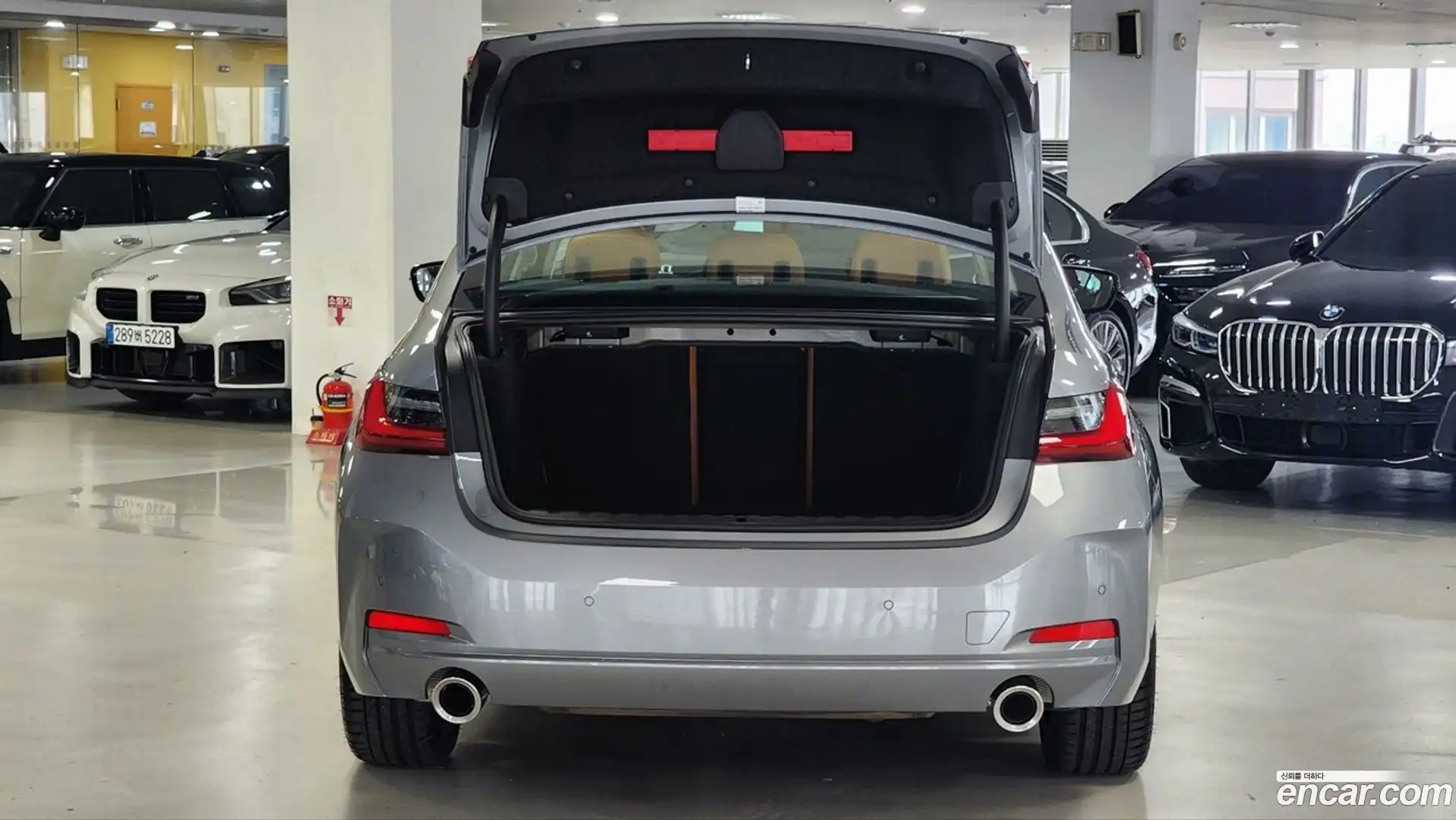 3-Series BMW 2025.10-OPTION-024