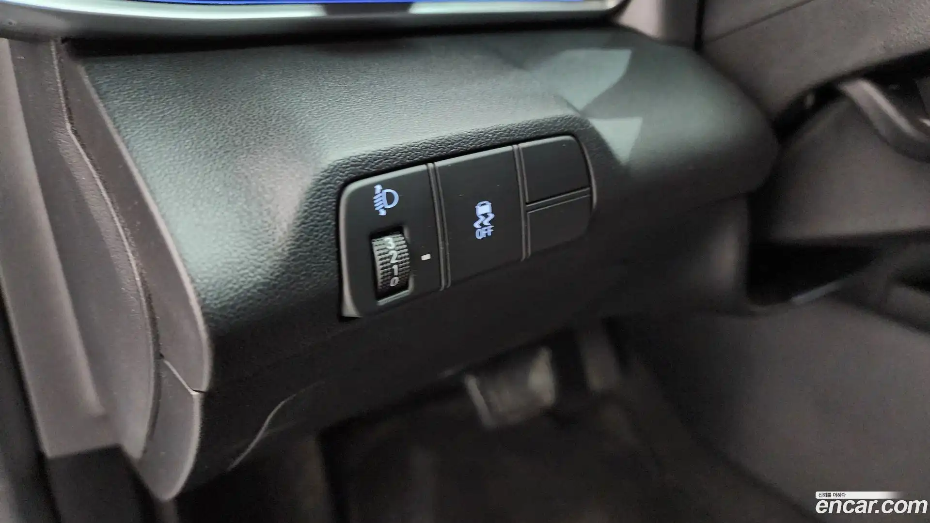 AVANTE Hyundai 2025.10-OPTION-043