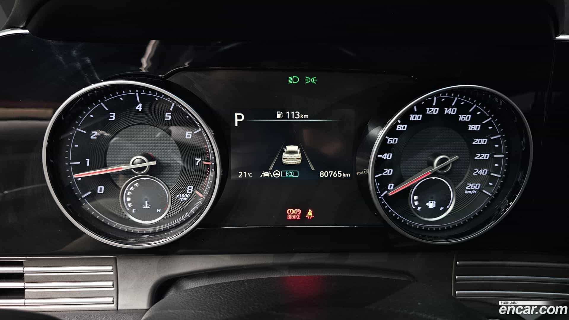 Grandeur Hyundai 2021.4-INNER-008
