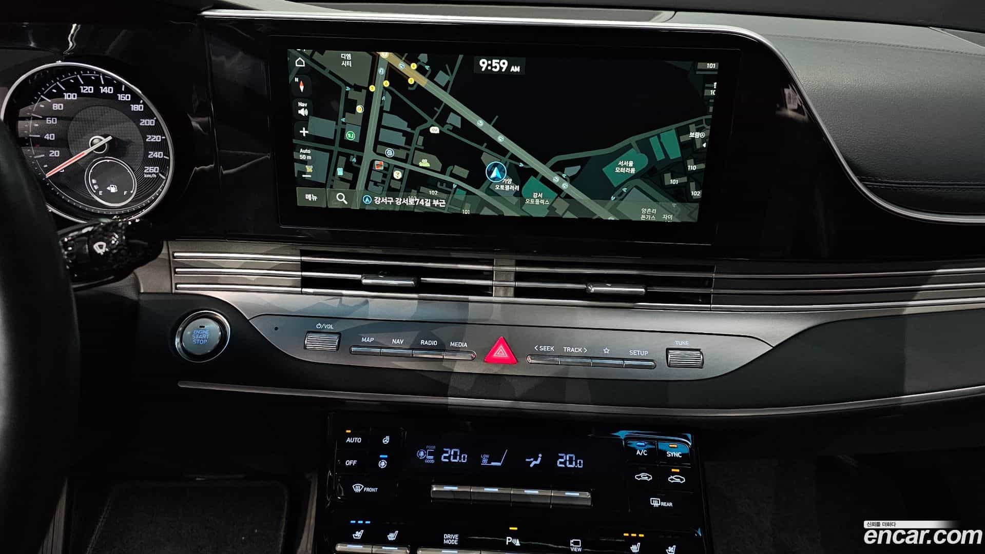 Grandeur Hyundai 2021.4-OPTION-018