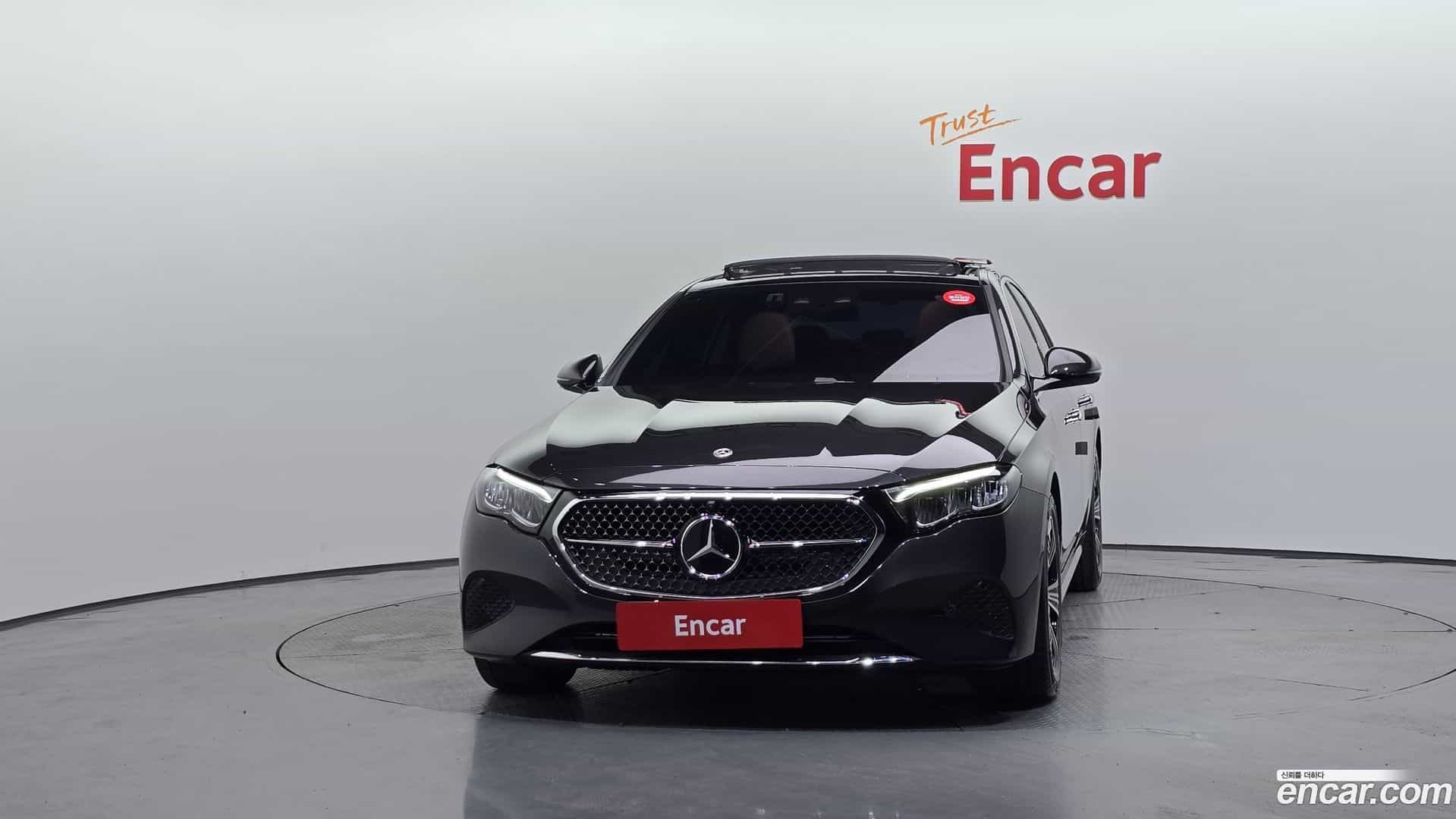 E-Class Mercedes-Benz 2024.8-OUTER-003