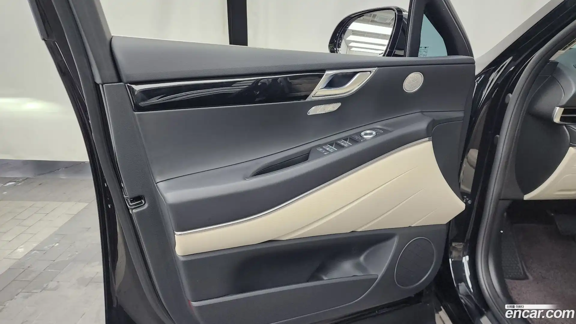 GV80 Genesis 2023.11-INNER-034