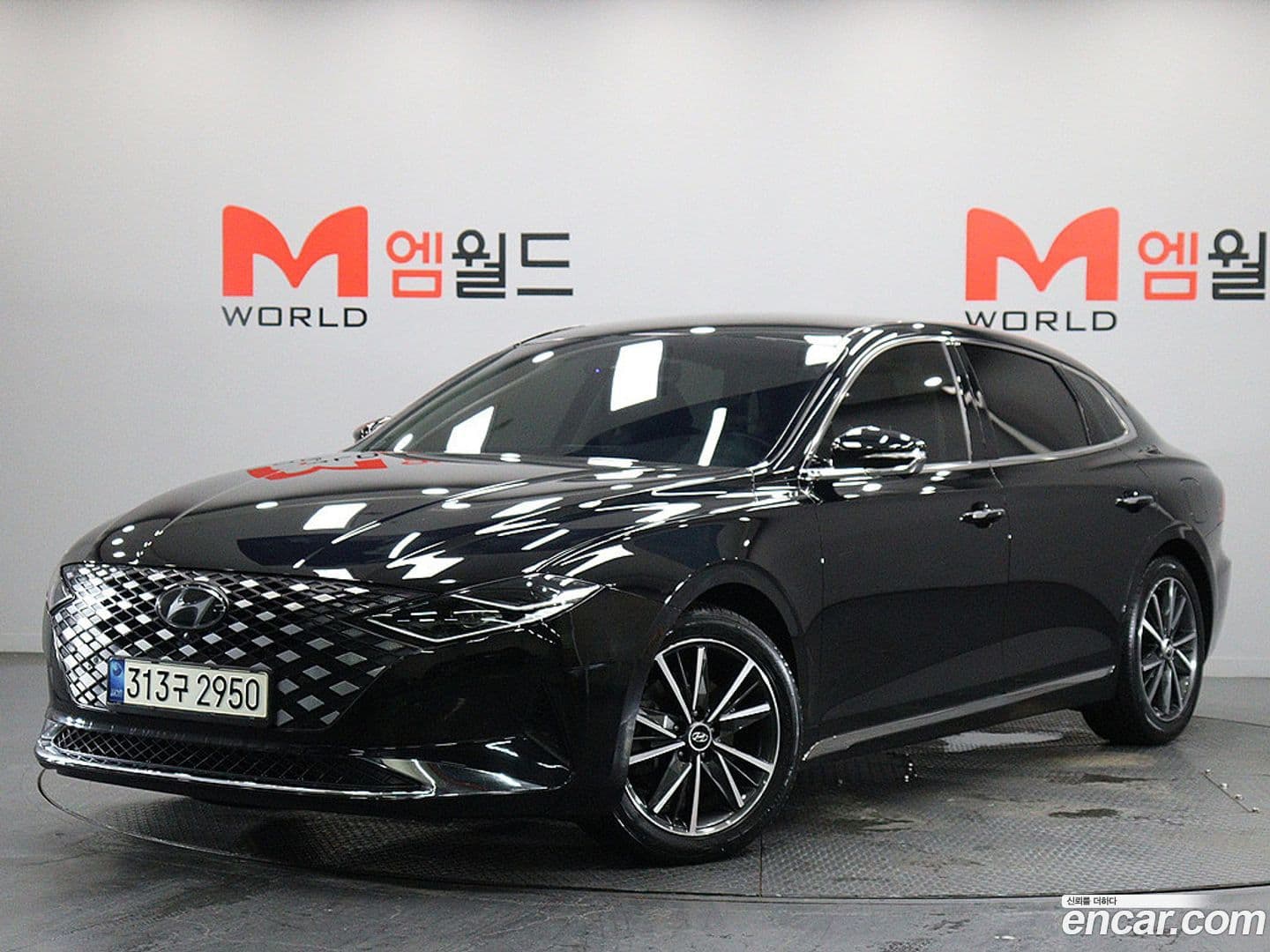 Main__Slider__Photo:Grandeur Hyundai 2022.5-0