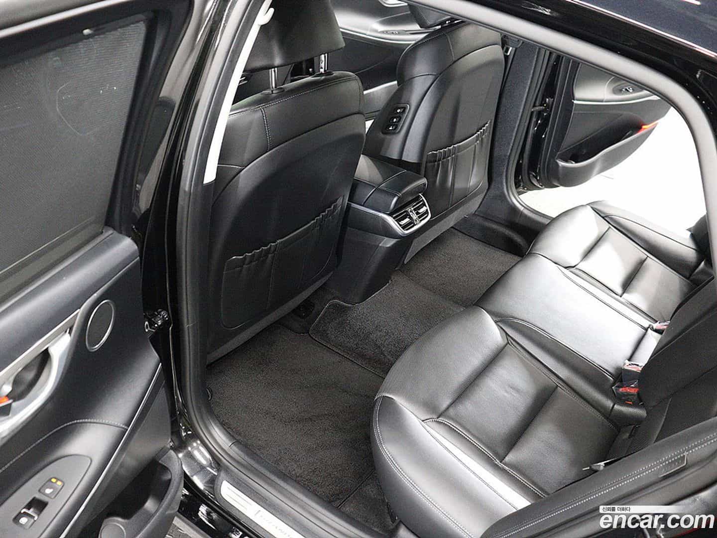 Grandeur Hyundai 2022.5-OPTION-020