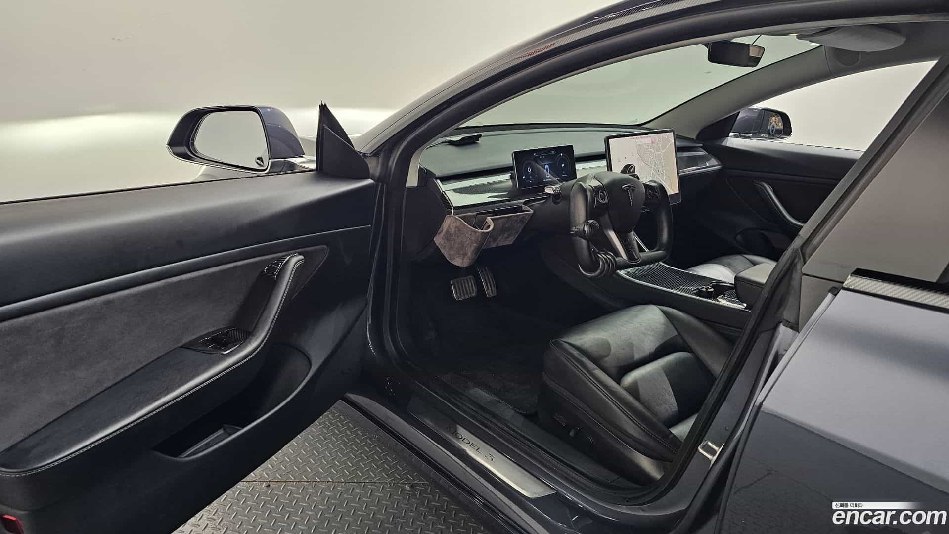 Model 3 Tesla 2020.5-INNER-010