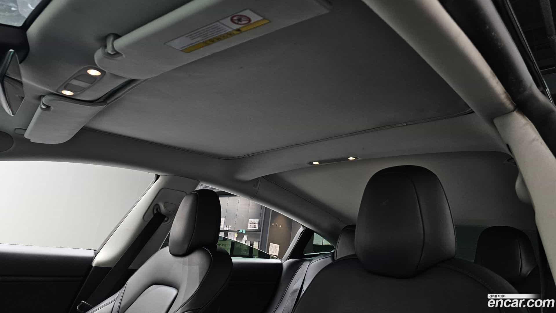 Model 3 Tesla 2020.5-OPTION-022