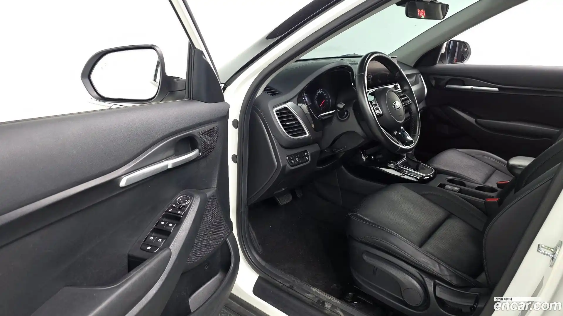 Seltos Kia 2021.4-INNER-010