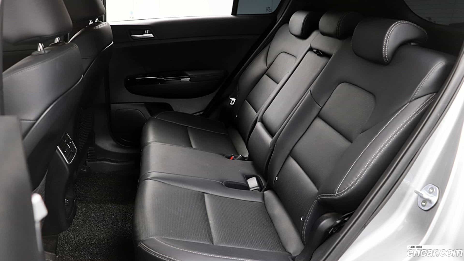 Sportage Kia 2019.8-OPTION-016