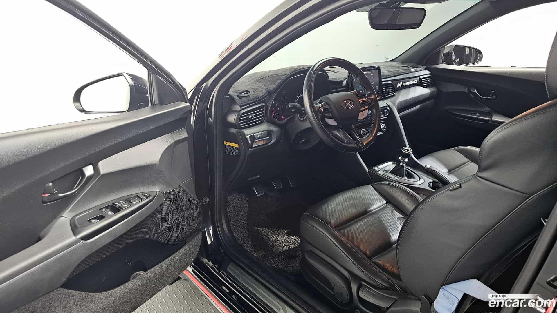Veloster Hyundai 2020.0-INNER-010