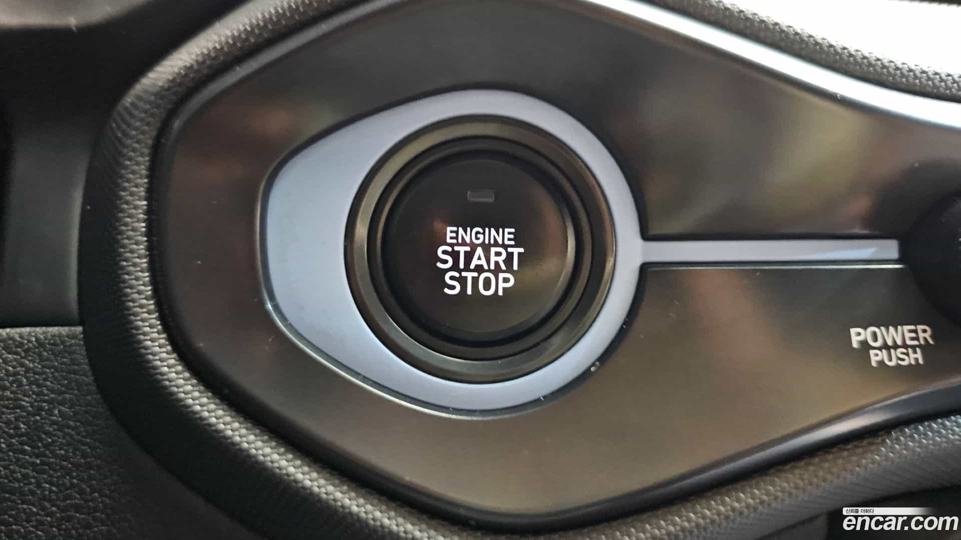 Veloster Hyundai 2020.0-OPTION-022