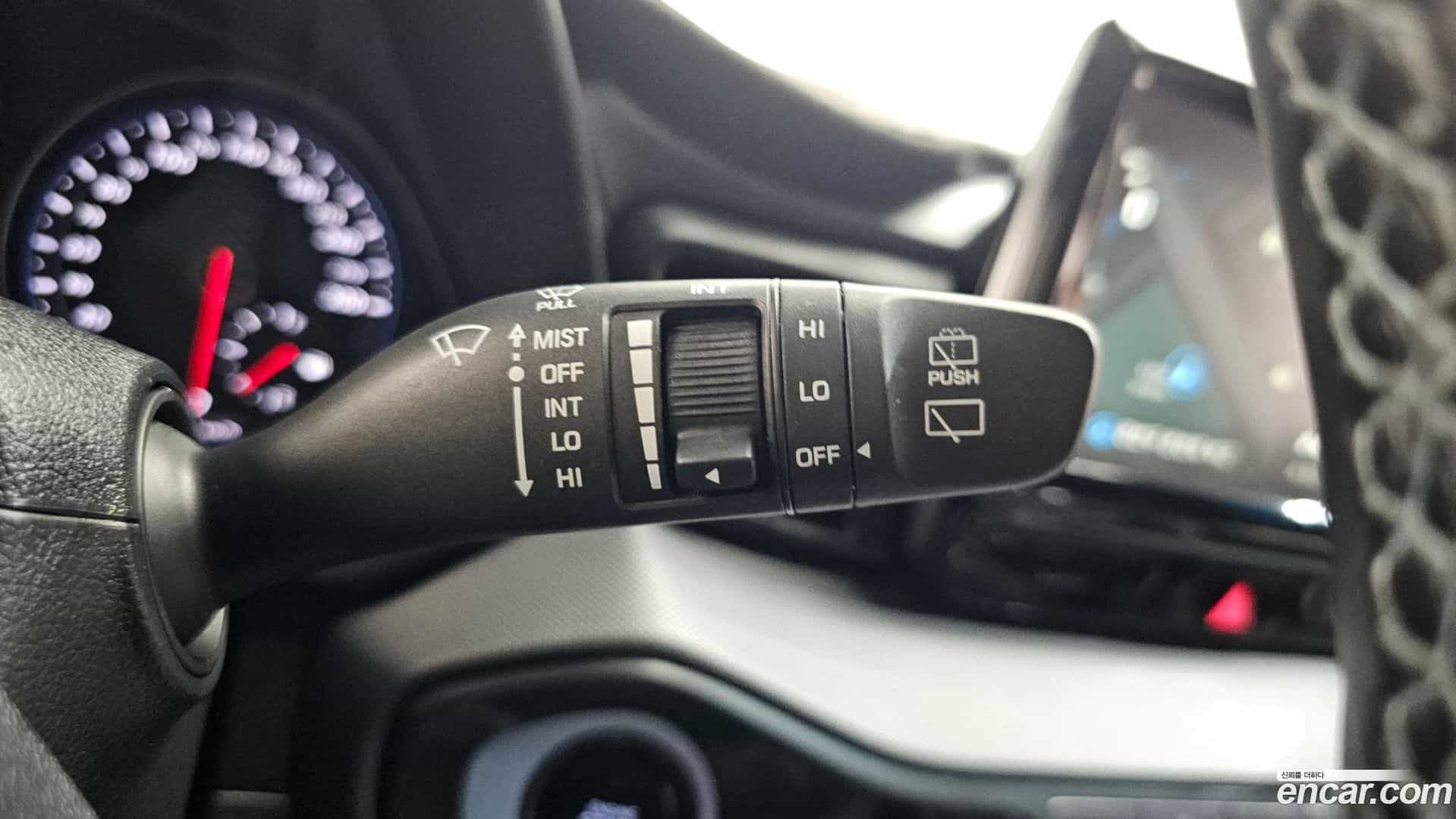 Veloster Hyundai 2020.0-OPTION-023