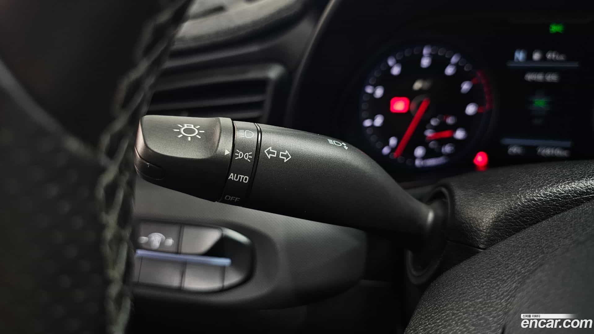 Veloster Hyundai 2020.0-OPTION-040