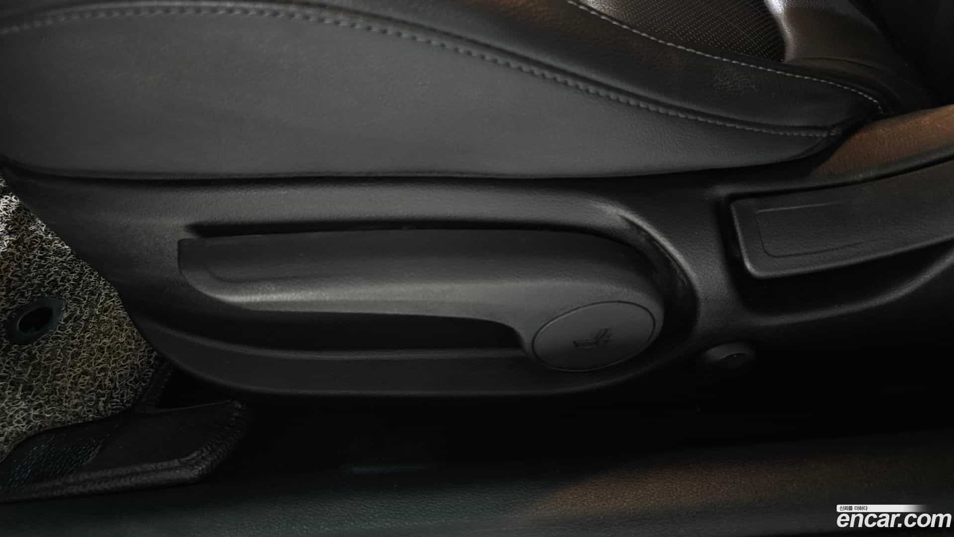 Veloster Hyundai 2020.0-OPTION-044