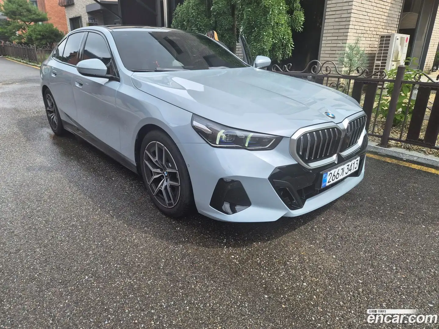 5-Series BMW 2026.1-OUTER-001
