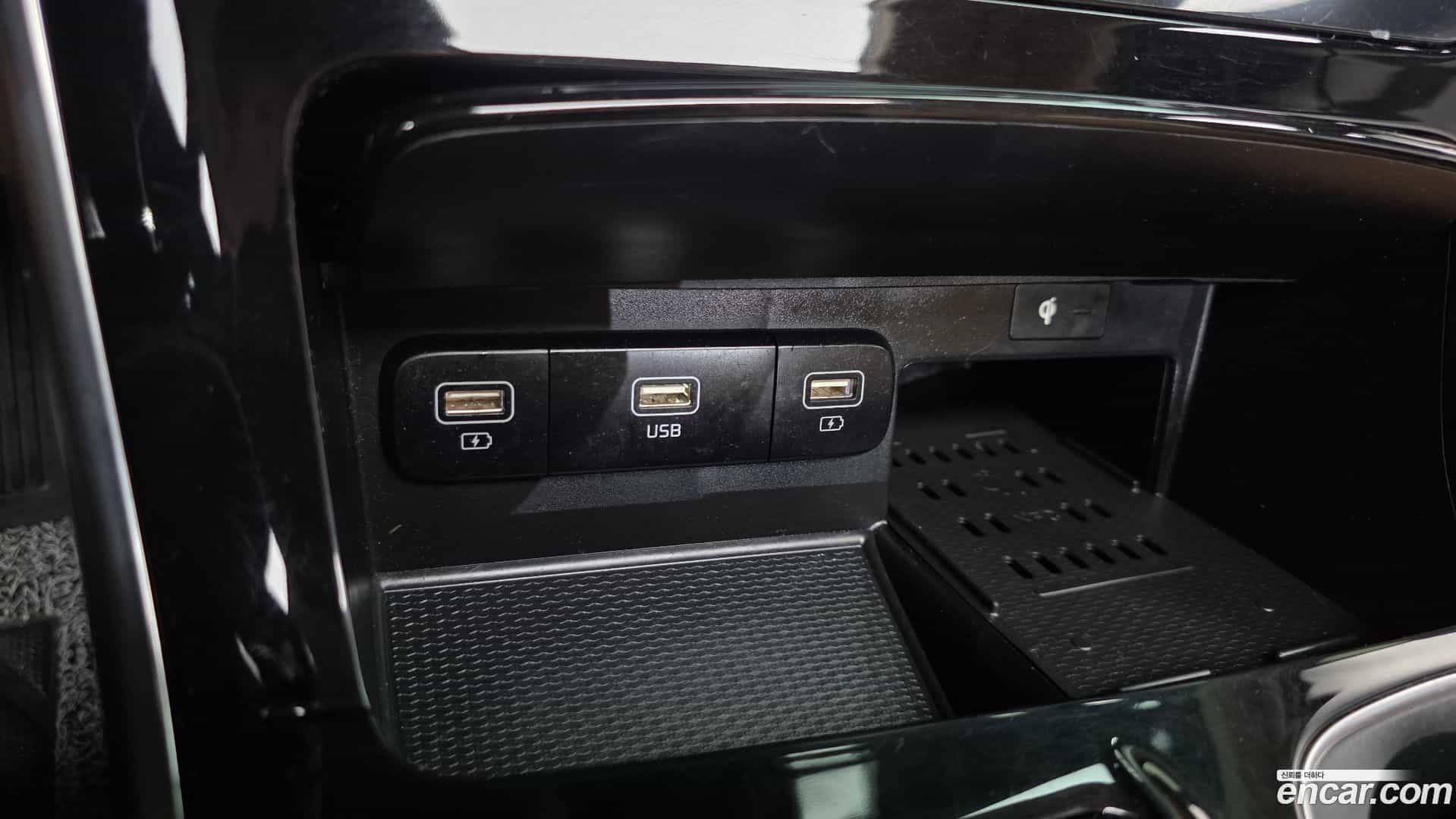 Canival Kia 2021.2-OPTION-015