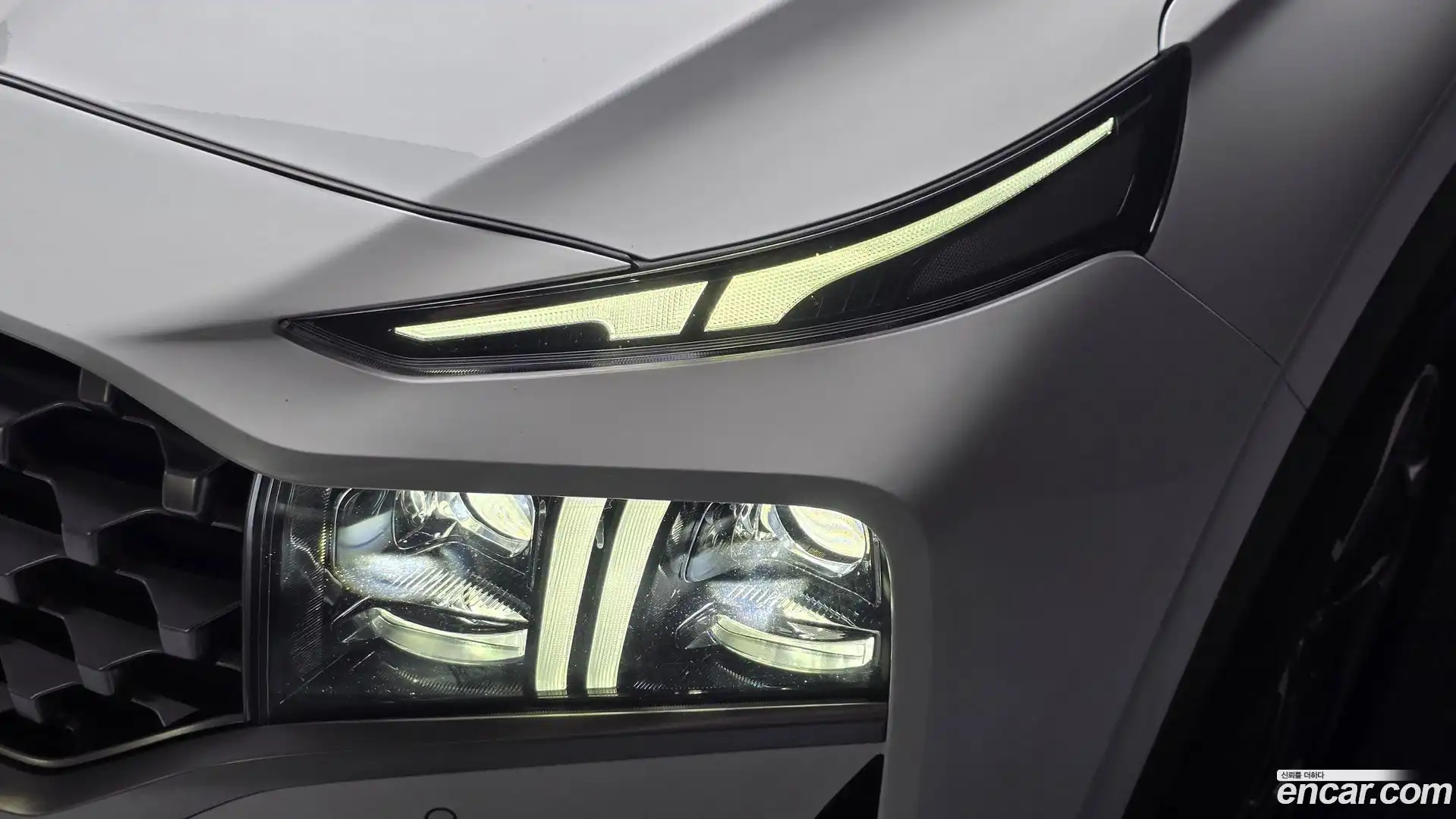 Santafe Hyundai 2023.7-OUTER-032