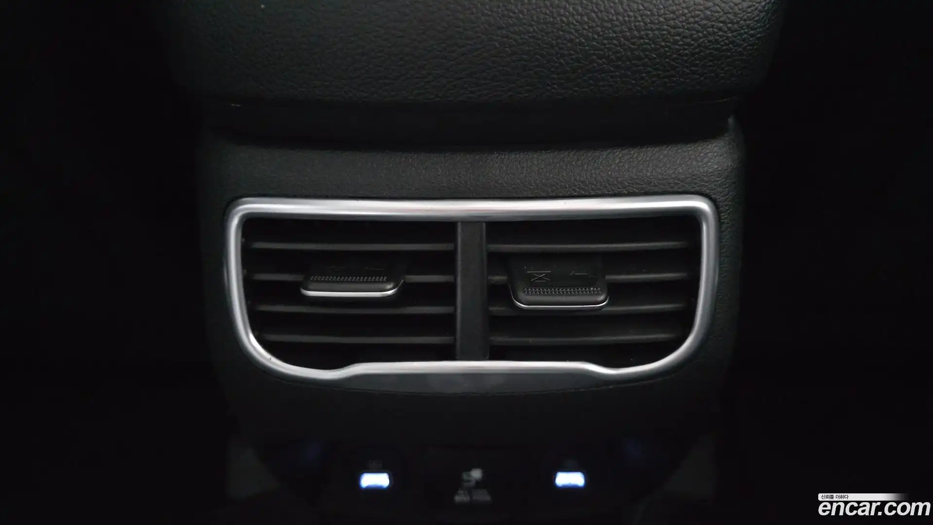Santafe Hyundai 2023.7-OPTION-045