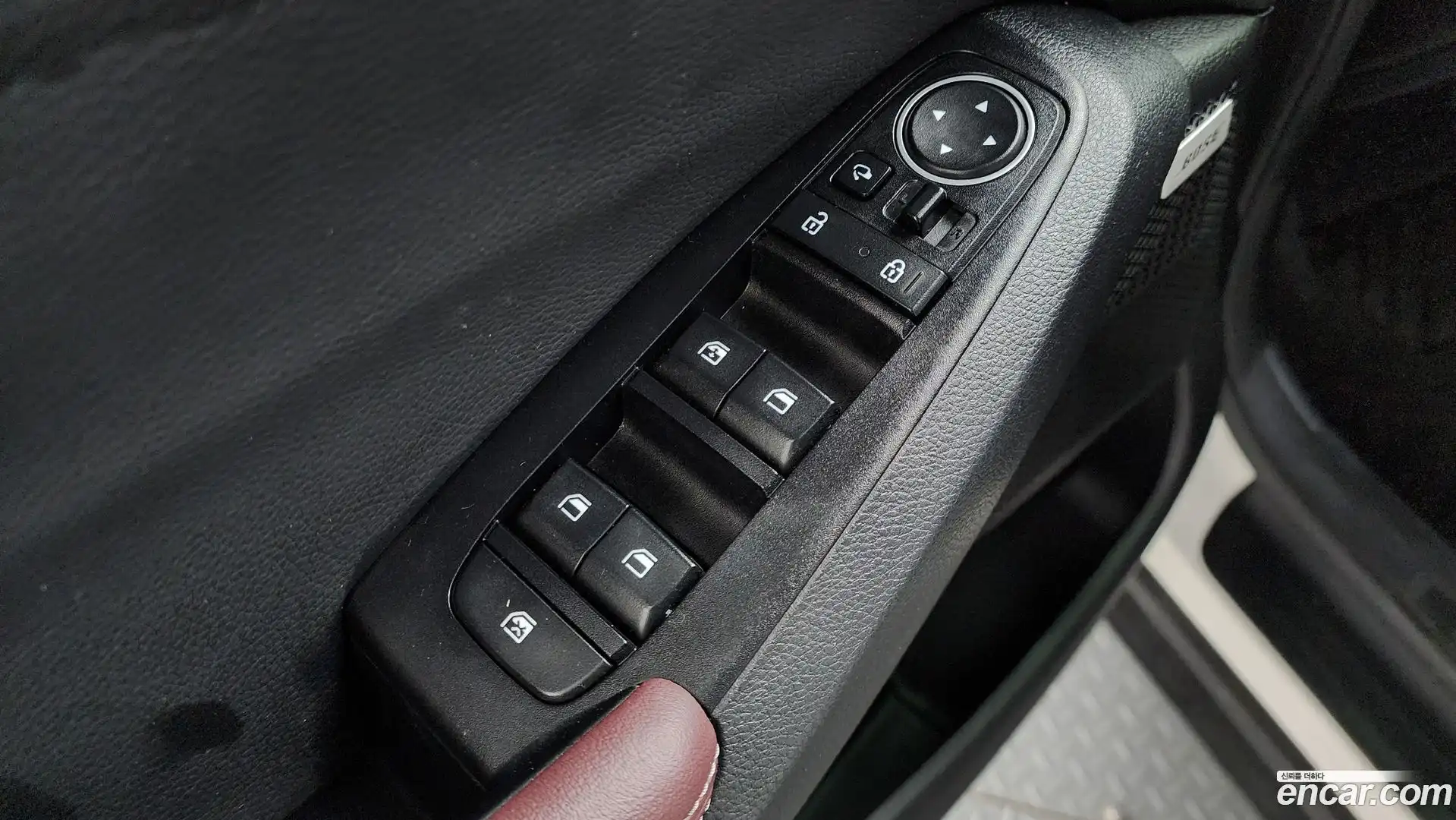 Seltos Kia 2019.8-OPTION-041