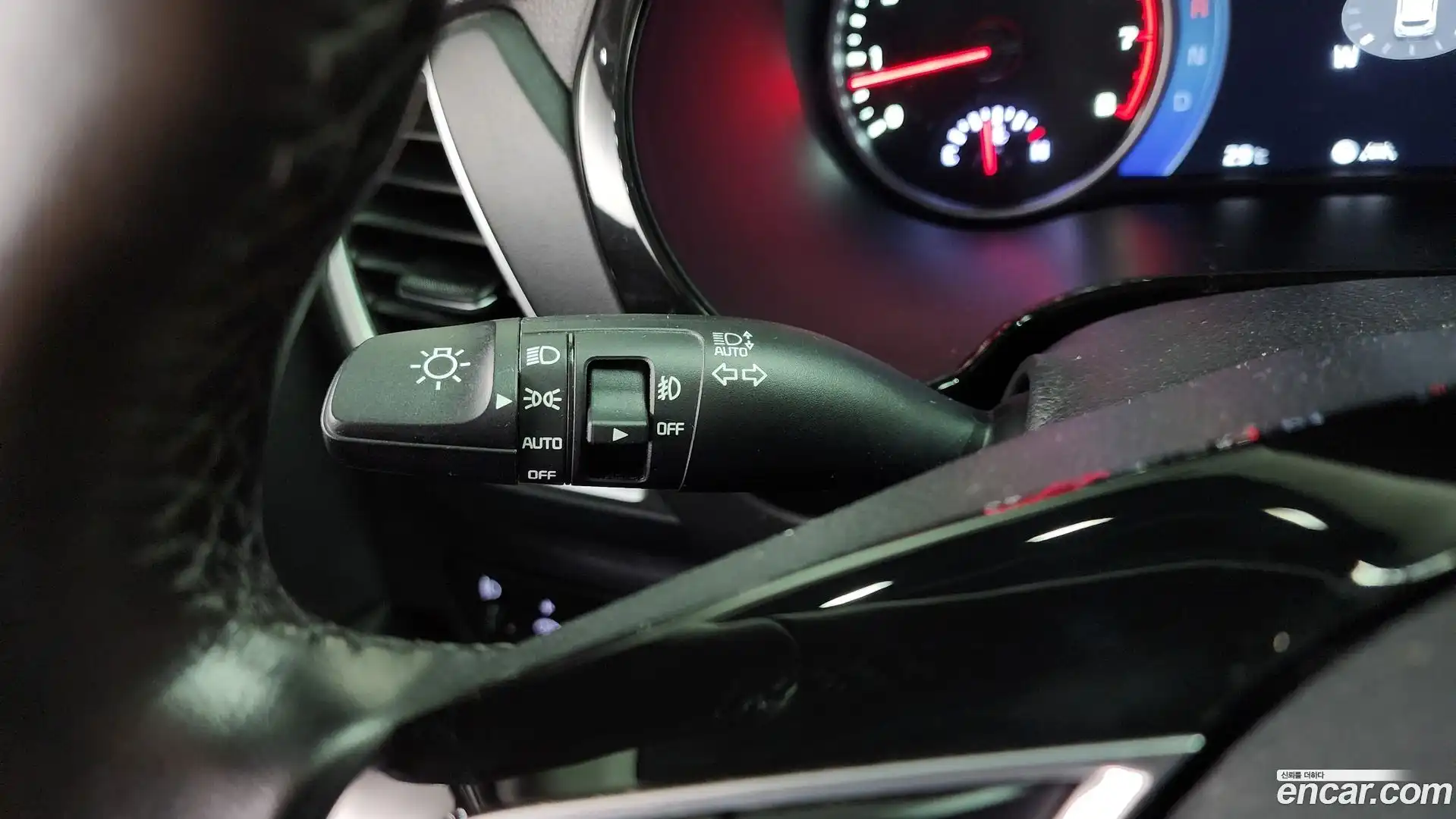 Seltos Kia 2019.8-OPTION-043