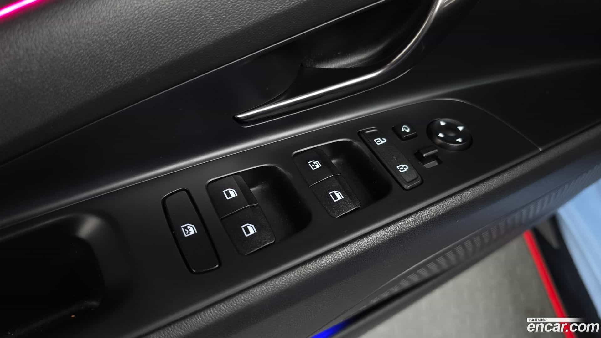 AVANTE Hyundai 2021.8-OPTION-042