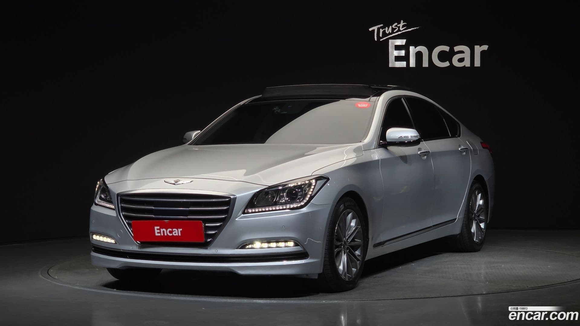 Main__Slider__Photo:Genesis Hyundai 2014.4-0