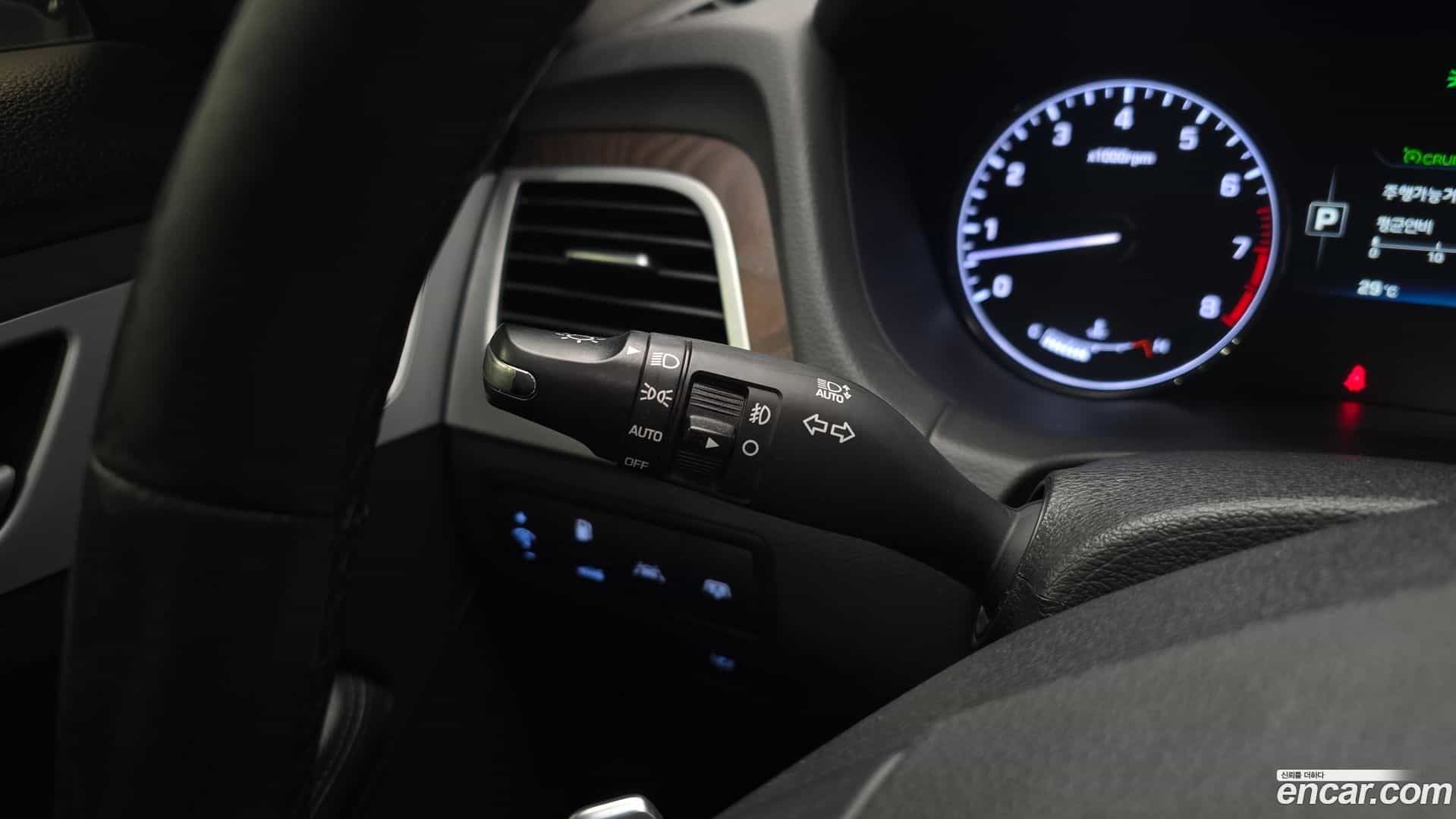 Genesis Hyundai 2014.4-OPTION-040