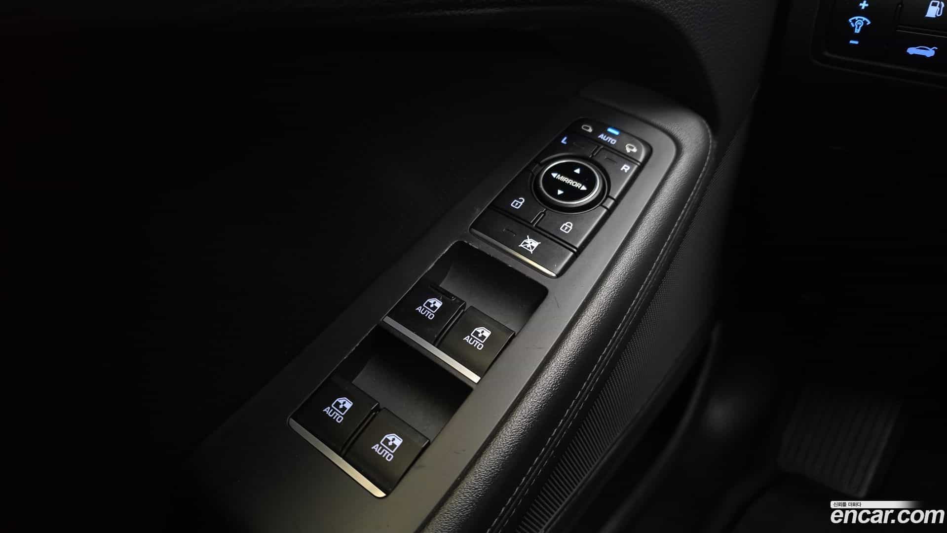 Genesis Hyundai 2014.4-OPTION-042