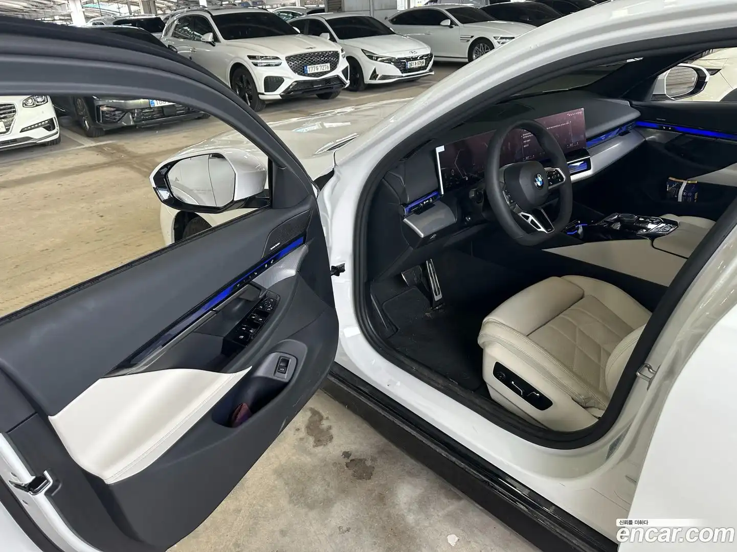 5-Series BMW 2025.11-INNER-009