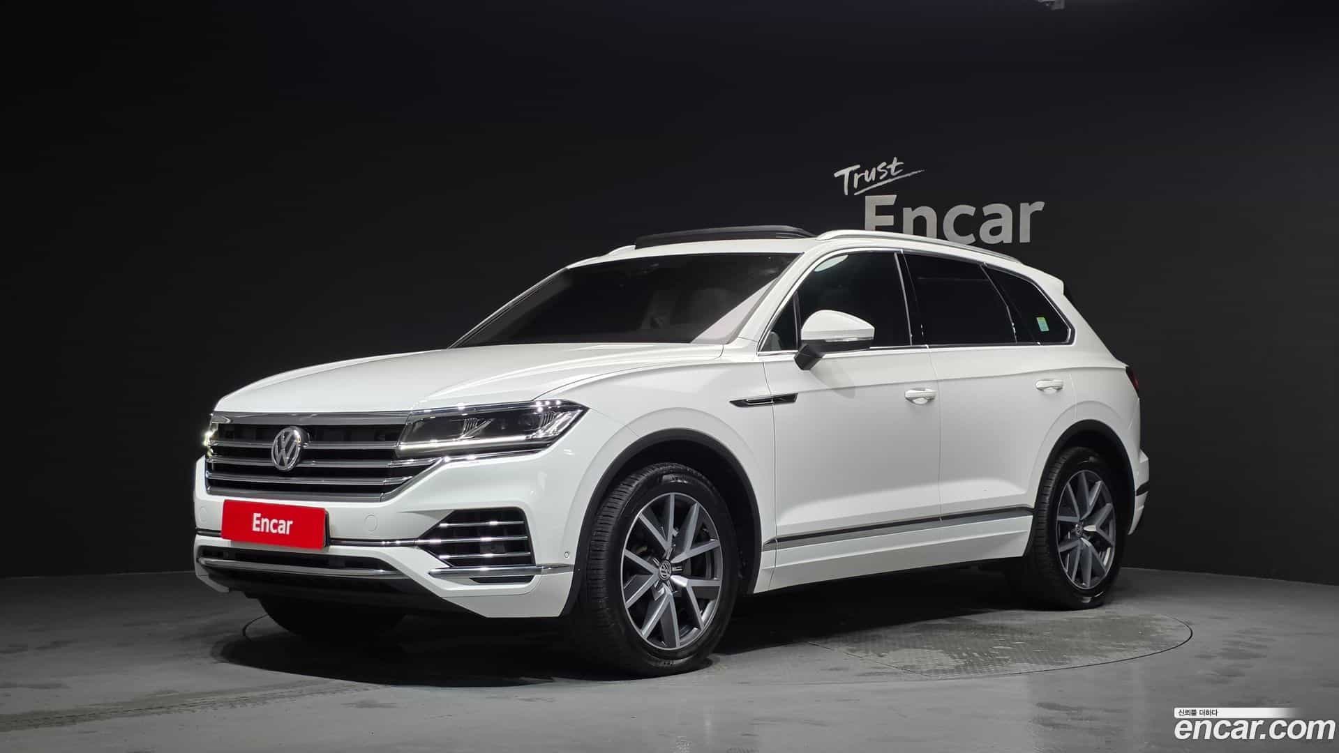 Touareg Volkswagen 2020.7-OUTER-001