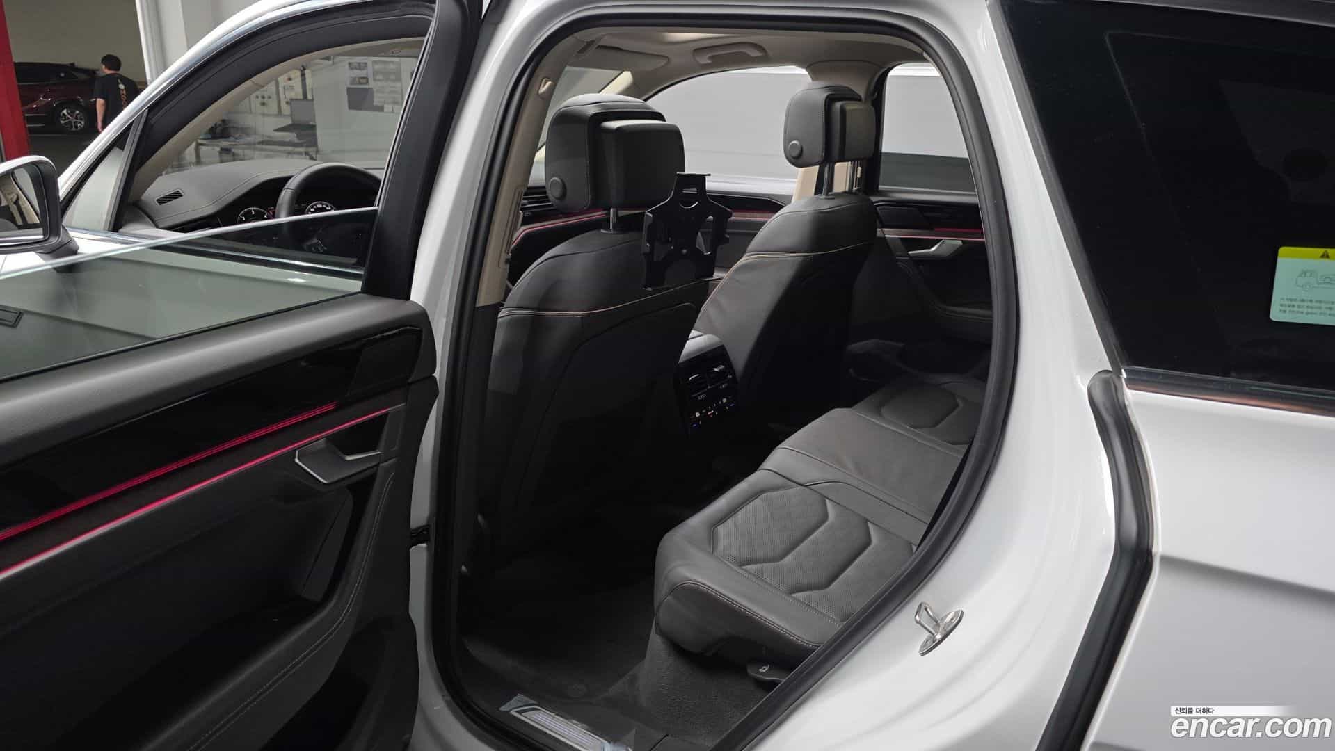 Touareg Volkswagen 2020.7-OPTION-015
