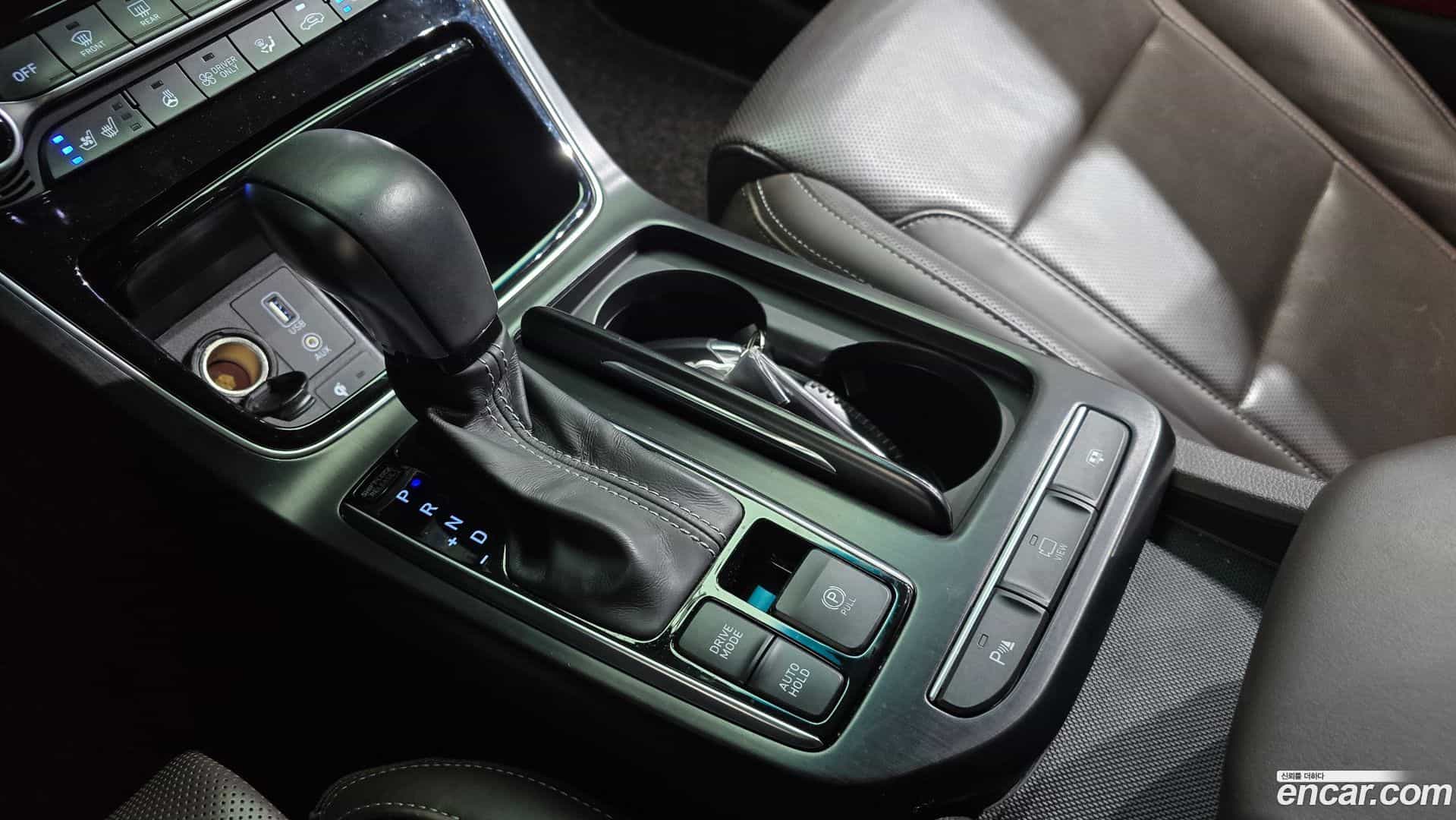 Grandeur Hyundai 2019.4-INNER-009