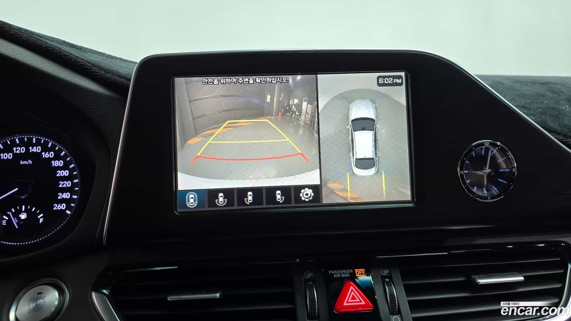 Grandeur Hyundai 2019.4-OPTION-018