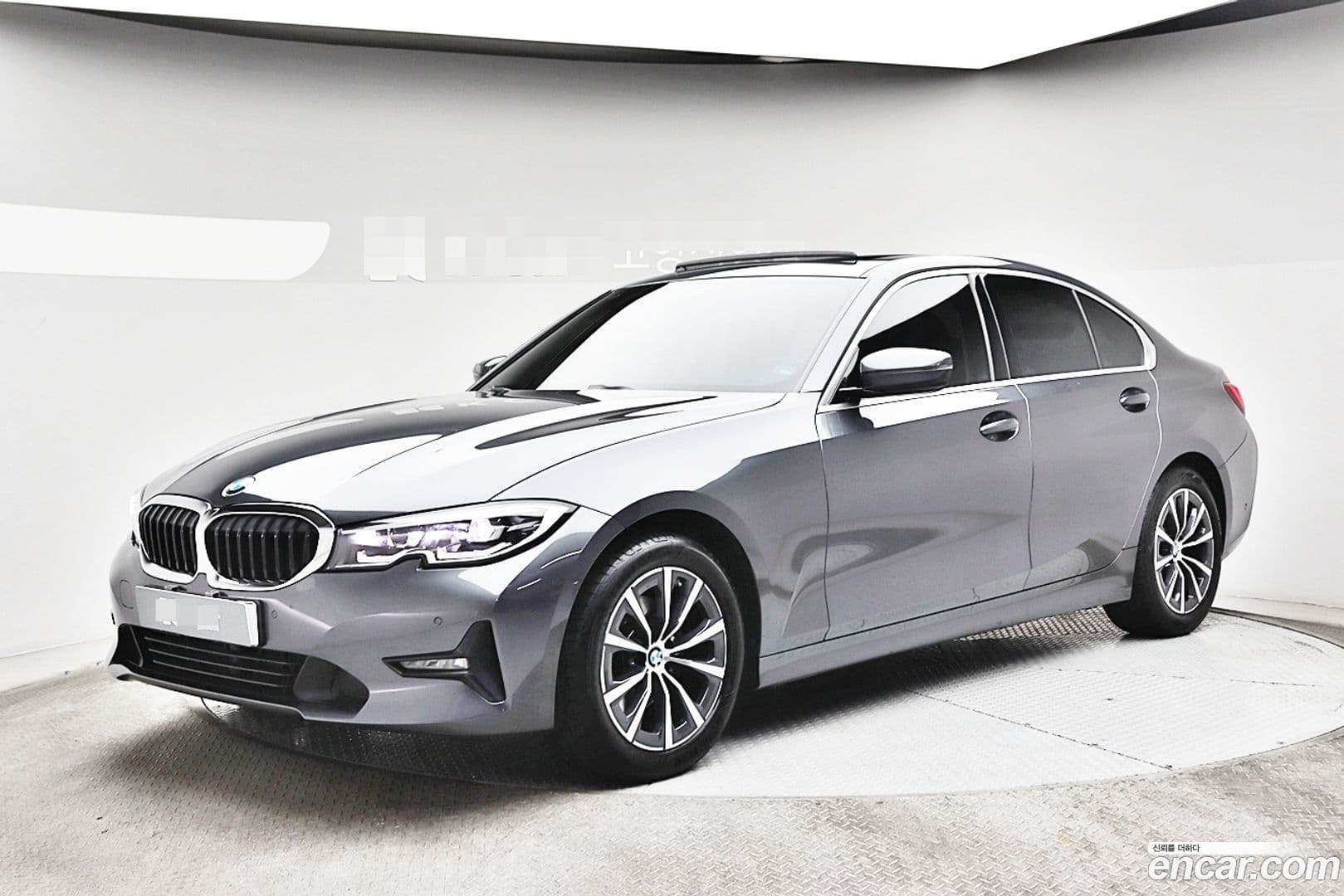 Main__Slider__Photo:3-Series BMW 2021.11-0
