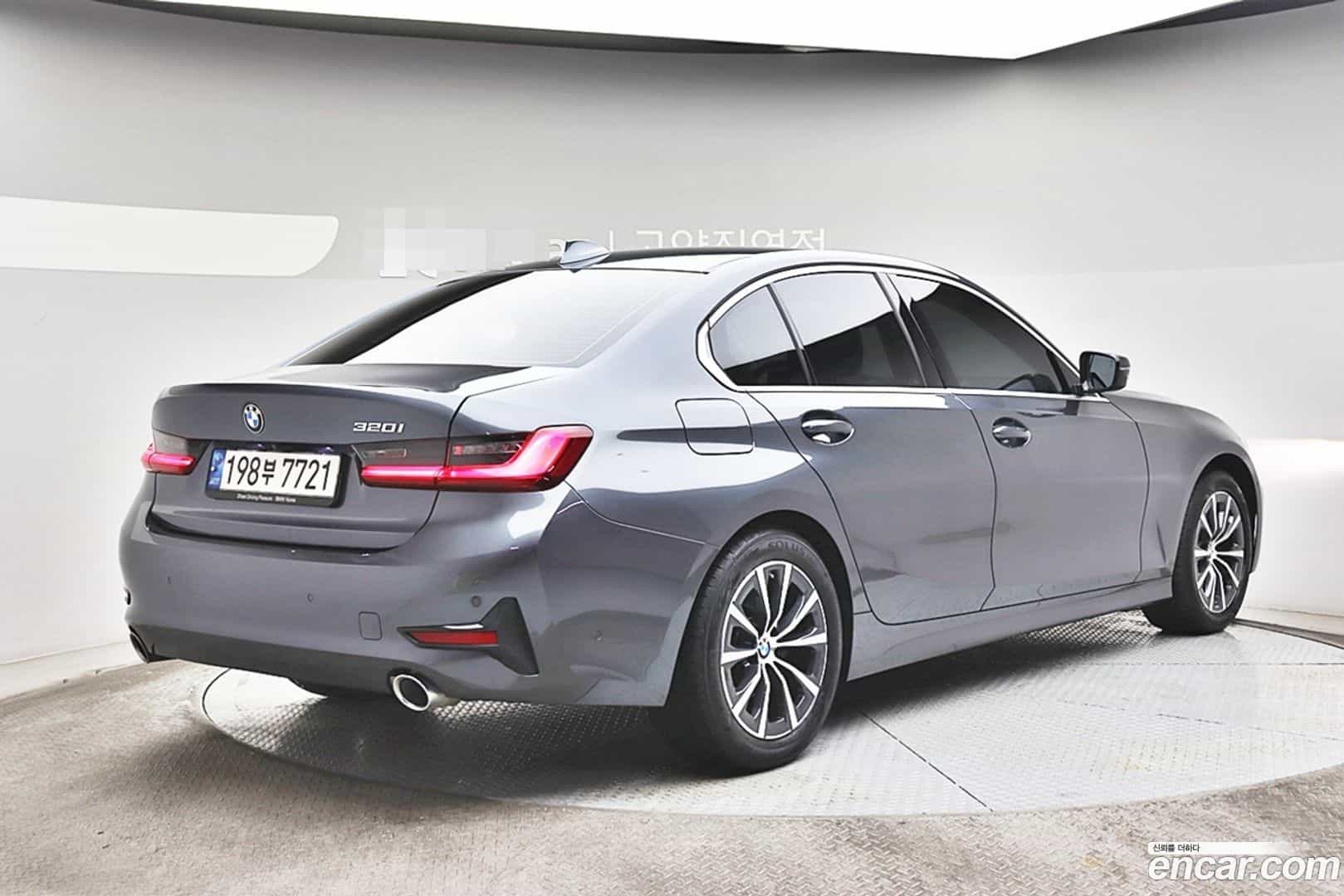 3-Series BMW 2021.11-OUTER-002