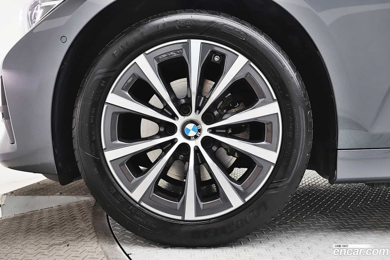 3-Series BMW 2021.11-OUTER-005