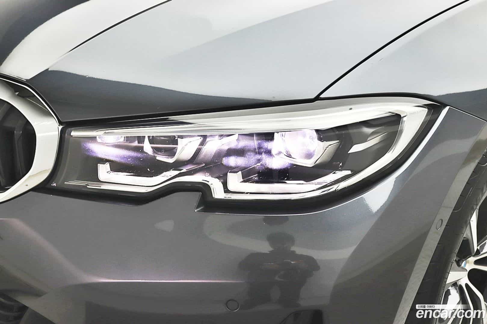 3-Series BMW 2021.11-INNER-010