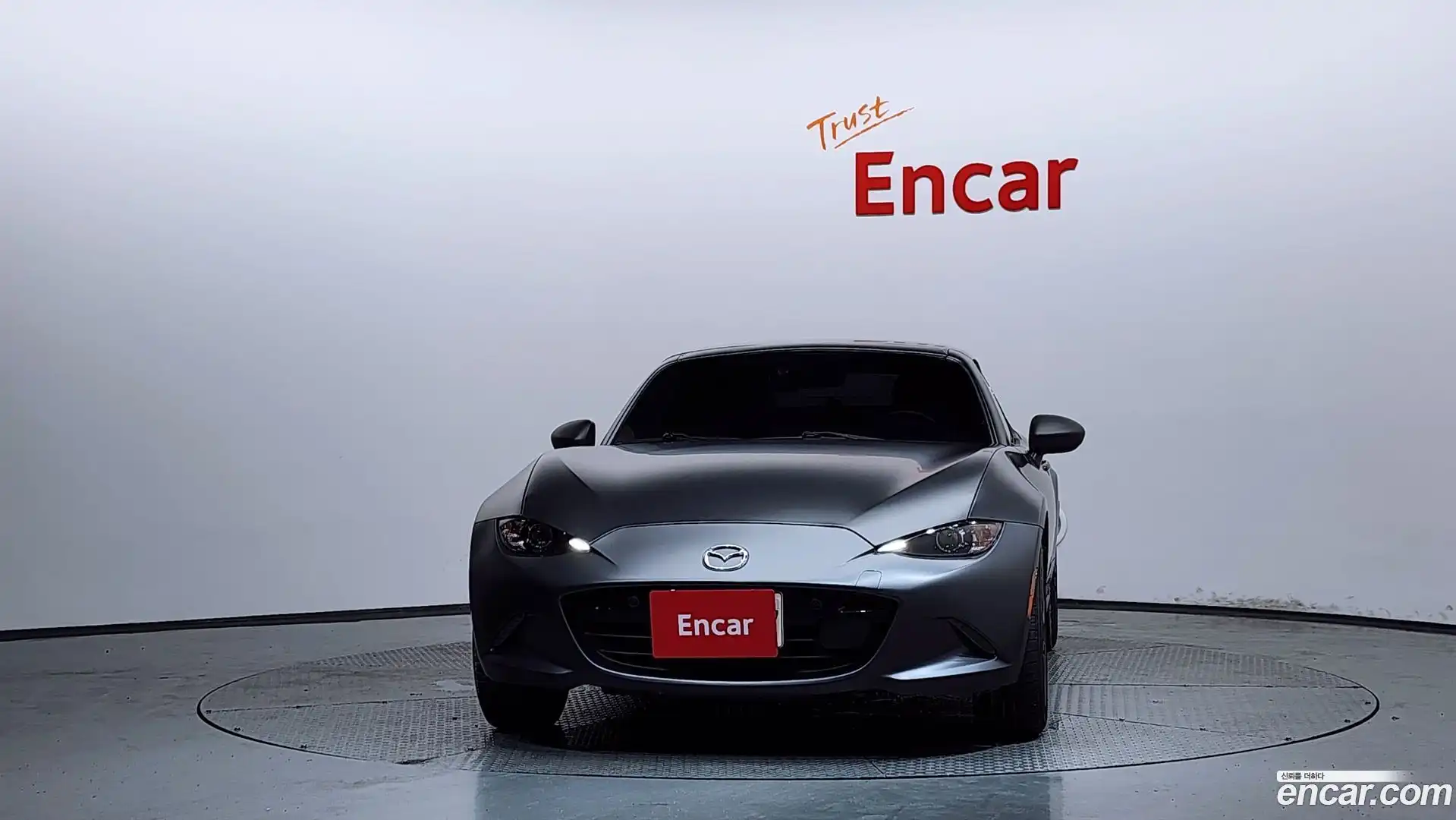 MX-5 Miata Mazda 2019.11-OUTER-003